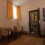 Beryl Guest house 3*