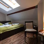 Beryl Guest house 3*